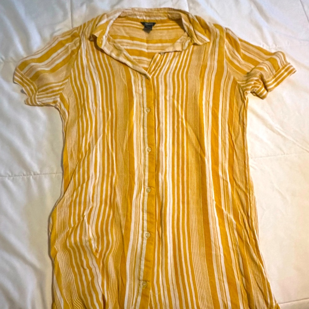 Forever 21 button down dress
